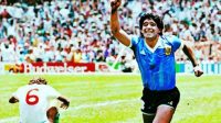 Sang Legenda Sepakbola Dunia Maradona Meninggal Dunia