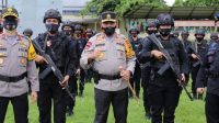 Kapolda Sumut pimpin apel pemberangkatan 200 personil Brimob Polda Sumut BKO ke Polda Metro Jaya dalam rangka pengamanan memperkuat penebalan personil