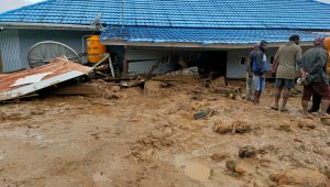 3 Rumah di Kabupaten Paniai Hanyut Akibat Banjir Bandang