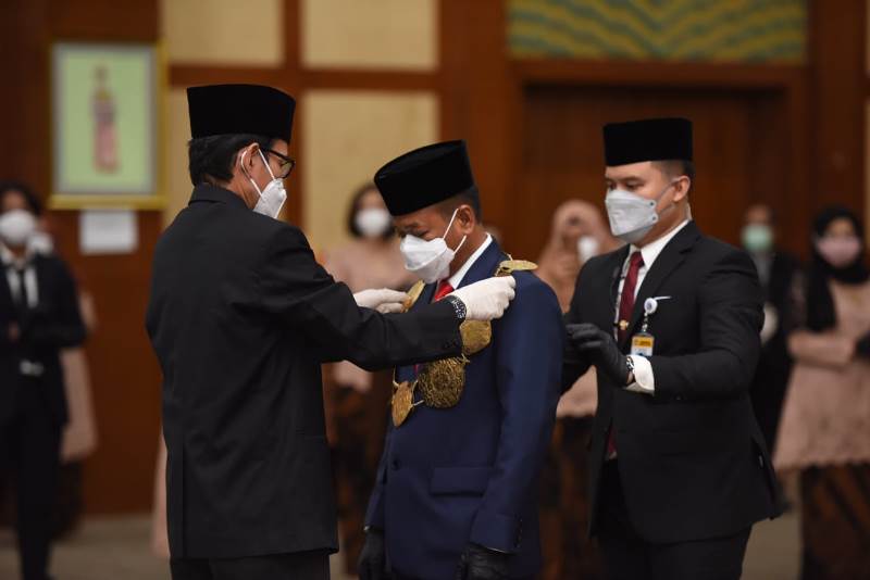 Dr Muryanto Amin Resmi Dilantik Jadi Rektor USU ke-16