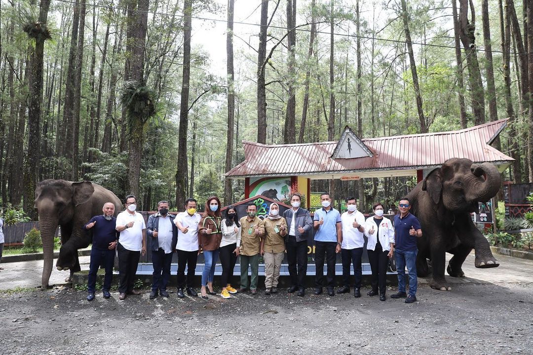 Ijeck Kenalkan Keindahan Aek Nauli kepada Anggota DPR RI