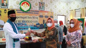 isramikraj2 Dharma Wanita Persatuan Sumut Peringati Isra Mikraj 1442 H, Nawal: Semoga Mewujudkan Generasi Taat Ibadah