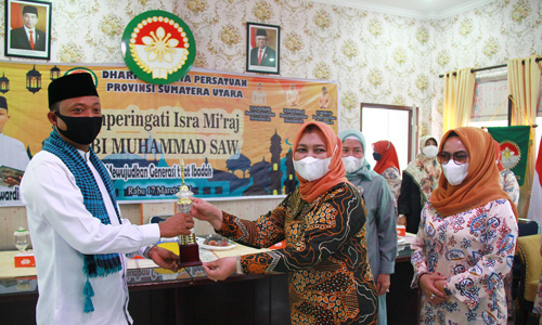 Dharma Wanita Persatuan Sumut Peringati Isra Mikraj 1442 H, Nawal: Semoga Mewujudkan Generasi Taat Ibadah