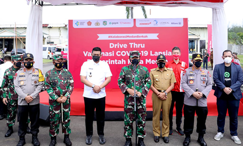 Gubernur, Kapolri, hingga Panglima TNI Apresiasi Inovasi Pemko Medan Sediakan Lantatur Vaksinasi Covid-19