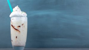 INDIESPOT Tak Hanya Membuat Tampilan Makanan Lebih Menarik, Ini Manfaat Whipped Cream bagi Tubuh*