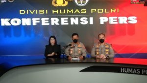 INDIESPOT Polri Terbitkan Tiga Surat Buronan DNA Pro