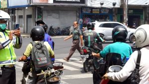 INDIESPOT 30 Menit Operasi Lapangan : Ujicoba ETLE Mobile di Medan Tercapture 297 Pelanggar