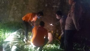 INDIESPOT Terbakar Cemburu, Pria di Tapteng Bacok Sepupunya Lalu Berusaha Bunuh Diri