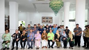 1000321928-kqgik