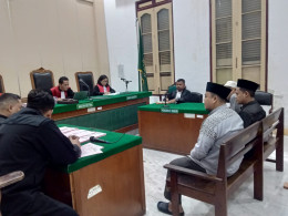 Korupsi Dana BOS Rp268,2 Juta, Tiga Guru Dituntut hingga 3 Tahun Penjara